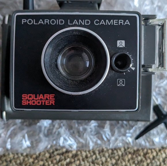 Vintage Polaroid Cold Clip 203 Land Camera Square Shooter Photography - Picture 2 of 8